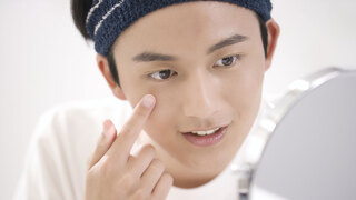 男のニキビの原因は皮脂だけじゃない！今日から始める正しい大人ニキビケア