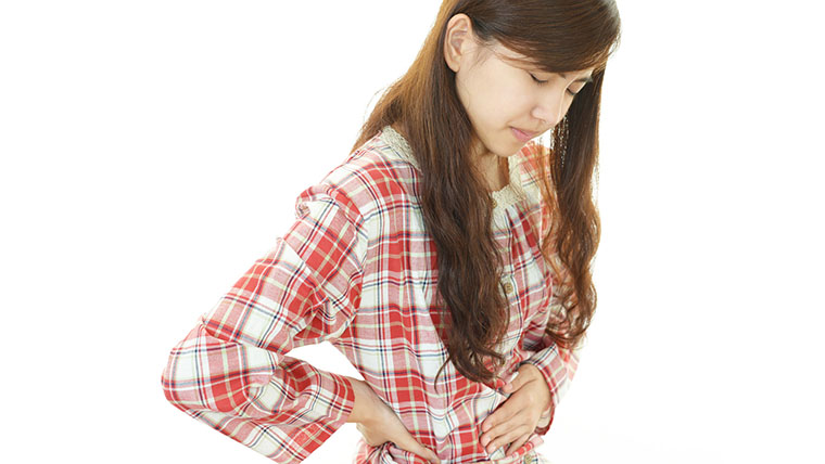 忙しい年末の胃痛対策に！「胃痛」の原因と対処のポイント