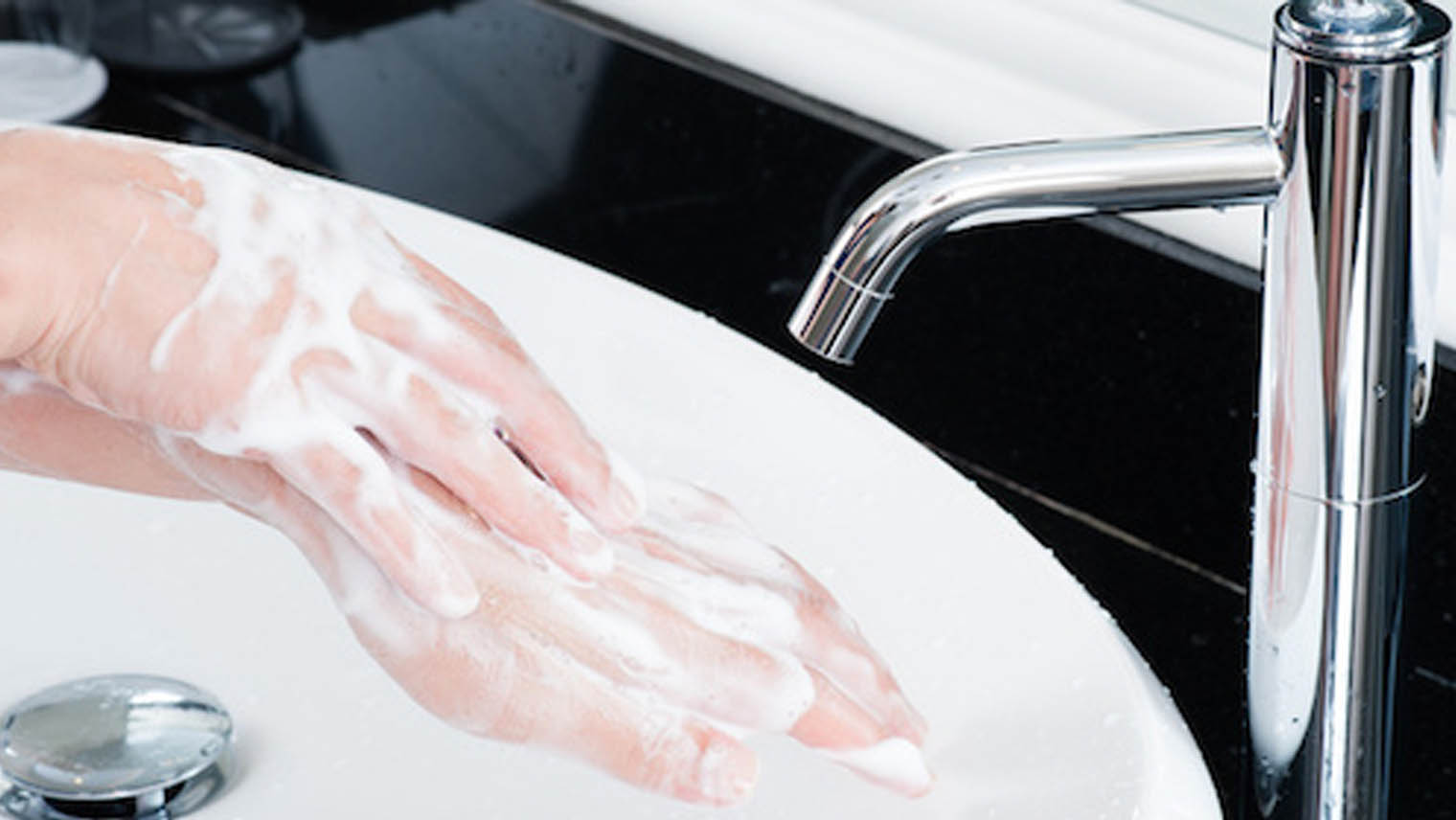 正しい手洗いの方法〜洗ったつもりのその手、本当にキレイ？〜