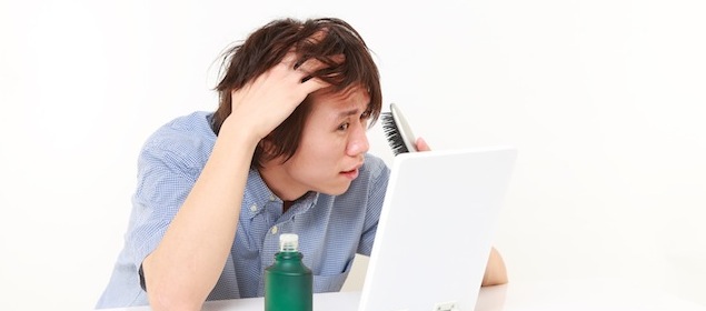 「薄毛」の原因と兆候