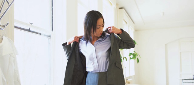 夏場に必見!効果的な「脇汗」対策