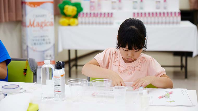 最短1日で完成！夏の自由研究ノート「お皿がピカピカになる仕組み」