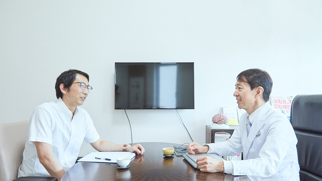 加藤先生とライター・斎藤